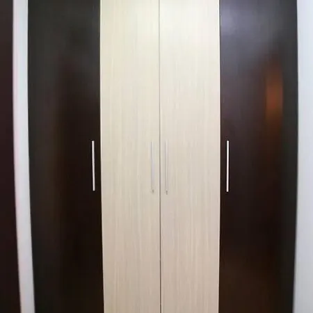 Studio Apartman Bukarest